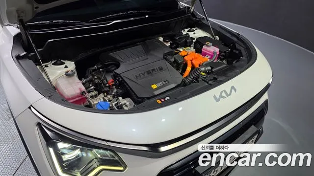 Kia Niro The All New Niro Signature — Фото автомобиля 6