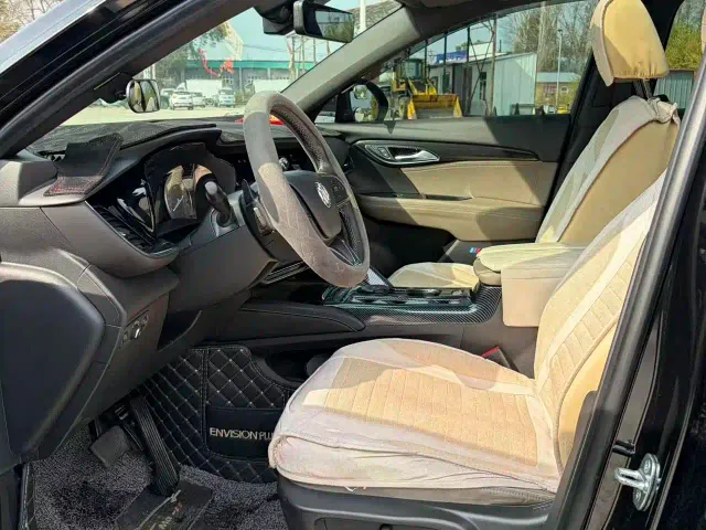 Buick Envision Plus — Фото автомобиля 5