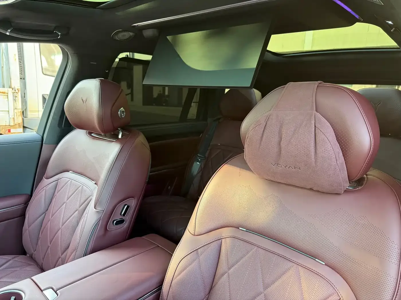 Voyah Auto VOYAH Taisan 2026 Model Base — Фото автомобиля 19