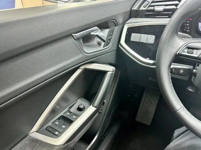 Audi Q3 — Фото автомобиля 19