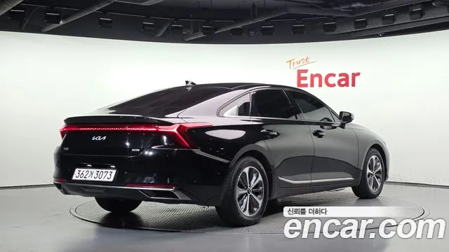 Kia K8 Hybrid — Фото автомобиля 2