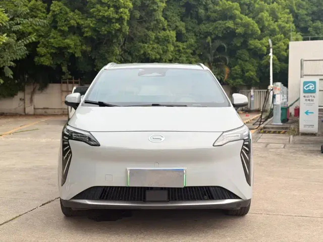 GAC Aion Y — Фото автомобиля 14