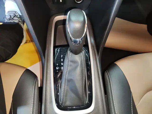 Chevrolet Monza 2022 320 Automatic Enjoyment Sunroof Edition — Фото автомобиля 13