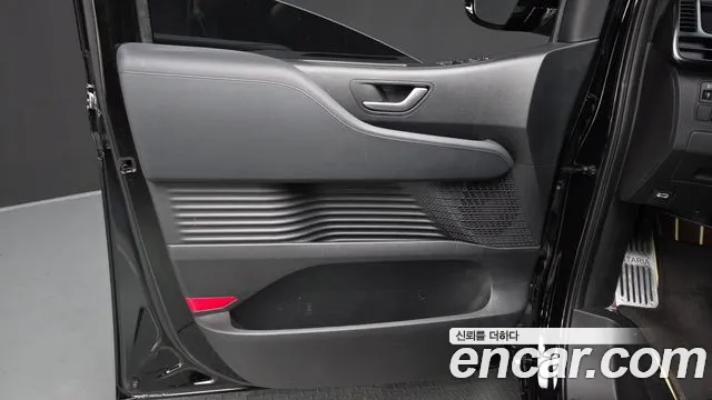 Hyundai Staria New — Фото автомобиля 13