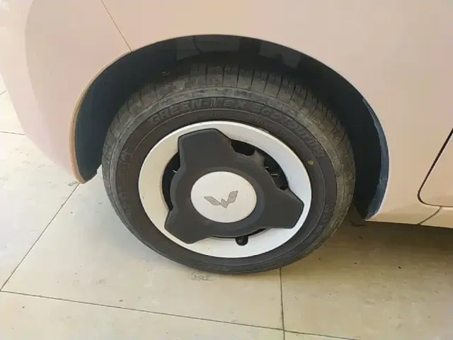 Wuling Hongguang Mini EV — Фото автомобиля 22