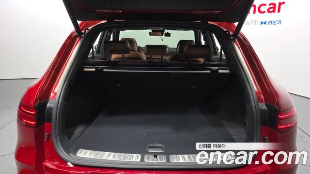 Genesis GV70 2.5T Бензин AWD — Фото автомобиля 29