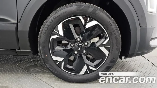 Kia Niro All Niro EV Air — Фото автомобиля 17