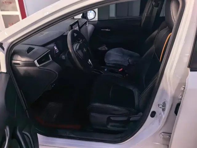 Toyota Corolla — Фото автомобиля 9