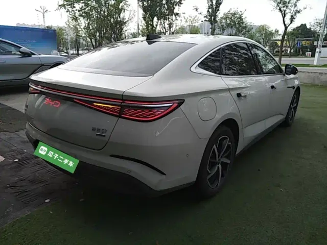 BYD Seal 07 DM-i 2026 DM-i 1.5T 230km Flagship — Фото автомобиля 6