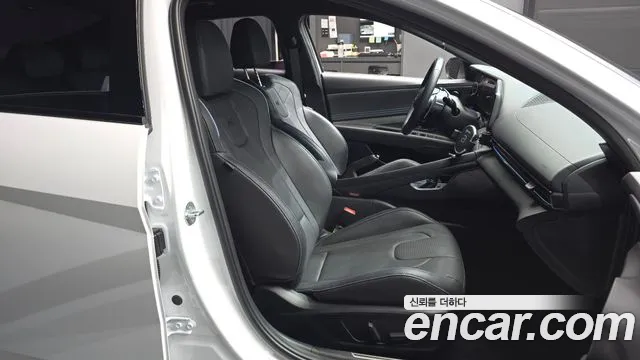 Hyundai Avante CN7 — Фото автомобиля 16