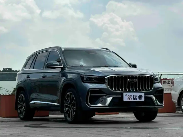 Geely Xingyue L — Фото автомобиля 4