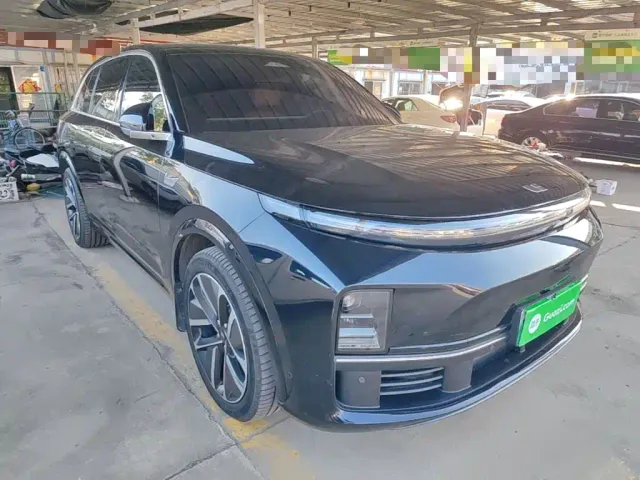 Li Auto L7 — Фото автомобиля 3