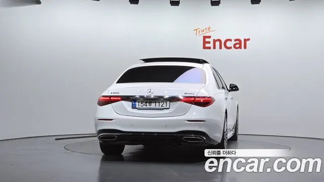 Mercedes-Benz S-Class — Фото автомобиля 2
