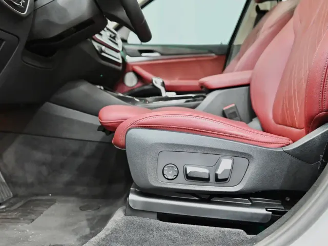 BMW X3 — Фото автомобиля 14