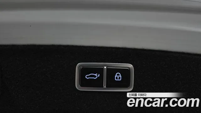 Genesis G80 Бензин 2.5 турбо AWD — Фото автомобиля 16