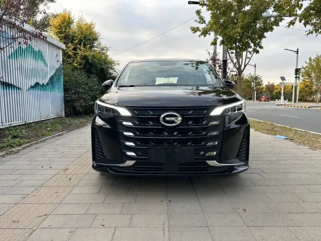 GAC Trumpchi M6 — Фото автомобиля 3