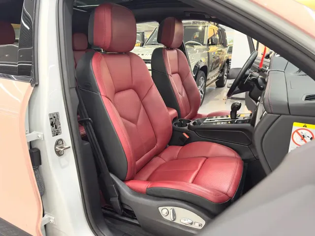 Porsche Macan — Фото автомобиля 6