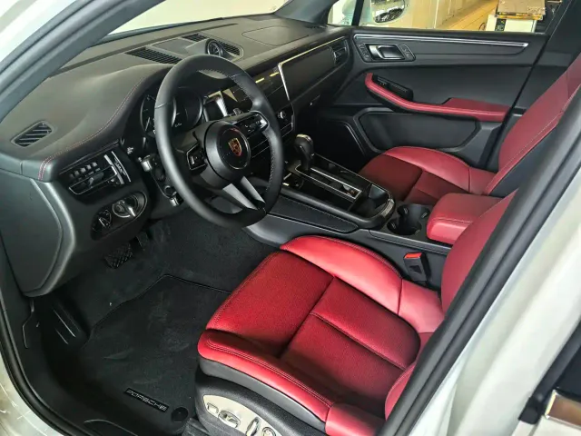 Porsche Macan — Фото автомобиля 8