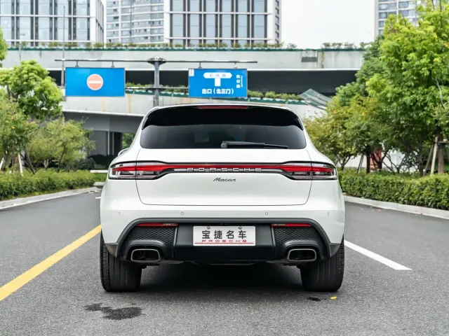 Porsche Macan — Фото автомобиля 3