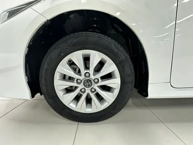 Toyota Corolla — Фото автомобиля 19