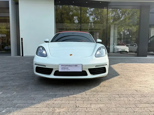Porsche 718 — Фото автомобиля 3