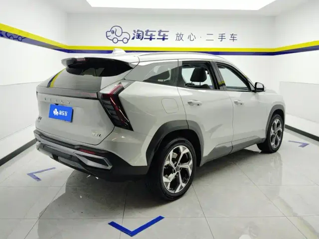 Geely Boyue L — Фото автомобиля 3