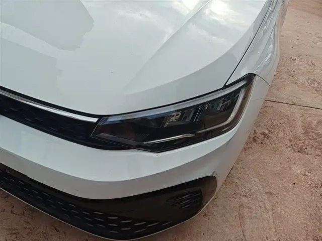 Volkswagen Lavida — Фото автомобиля 23