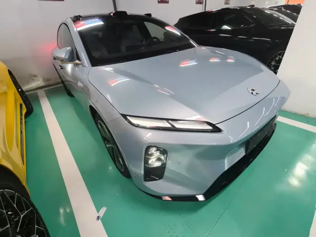 Nio ET5 Touring — Фото автомобиля 3