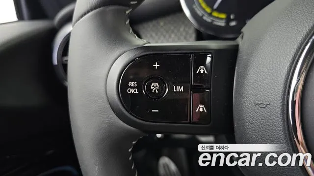 MINI Cooper Cooper Electric — Фото автомобиля 19