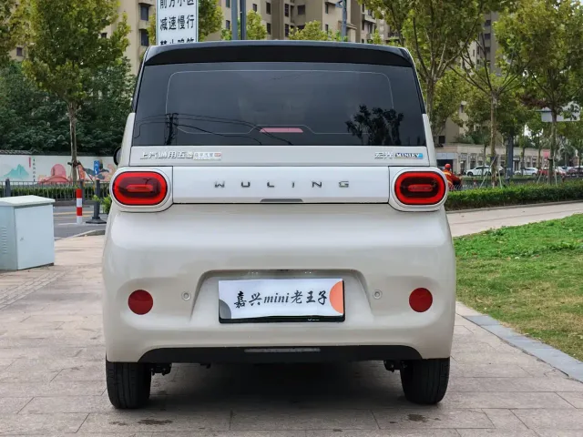 Wuling Hongguang Mini EV — Фото автомобиля 5
