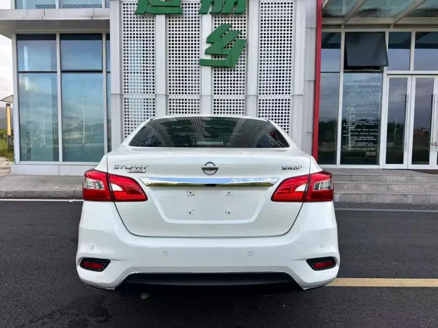 Nissan Sylphy — Фото автомобиля 27