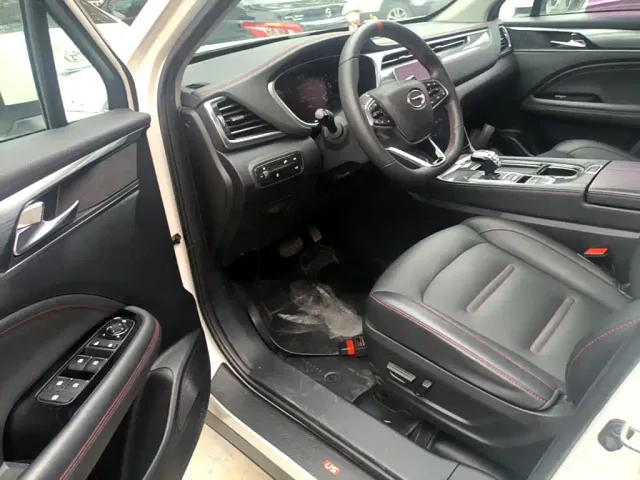 GAC Trumpchi GS4 PLUS — Фото автомобиля 15