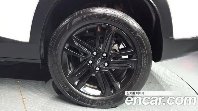 ChevroletGMDaewoo Trax Trax Кроссовер — Фото автомобиля 21