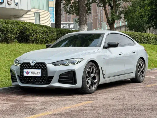 Фотография автомобиля — BMW 4 Series