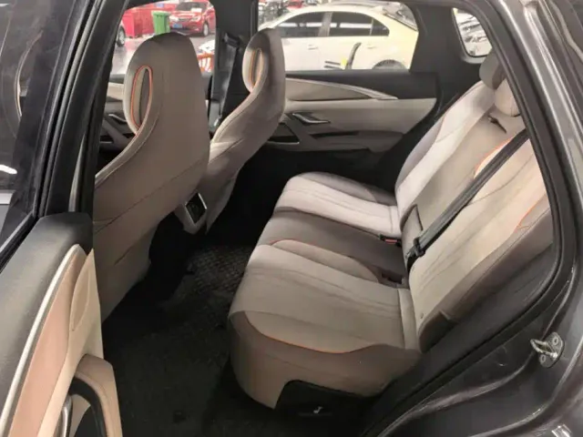BYD Song Pro — Фото автомобиля 11