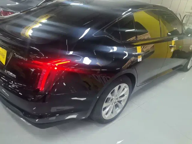 Cadillac CT5 — Фото автомобиля 6