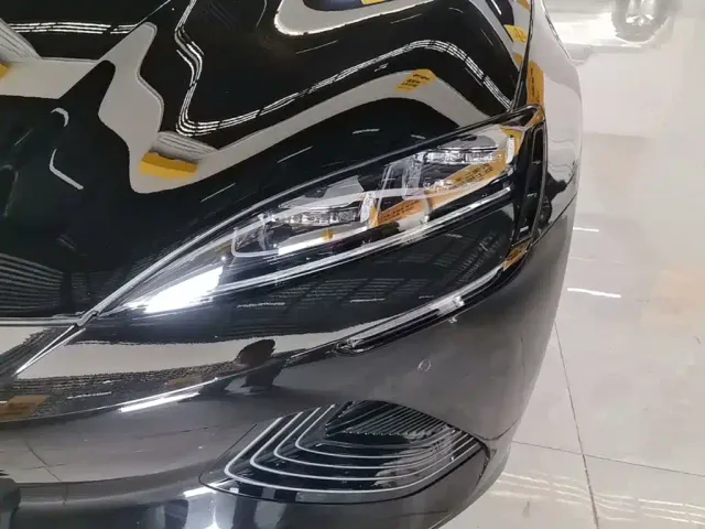 BYD Seal — Фото автомобиля 23