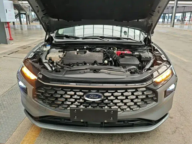 Ford Mondeo — Фото автомобиля 19