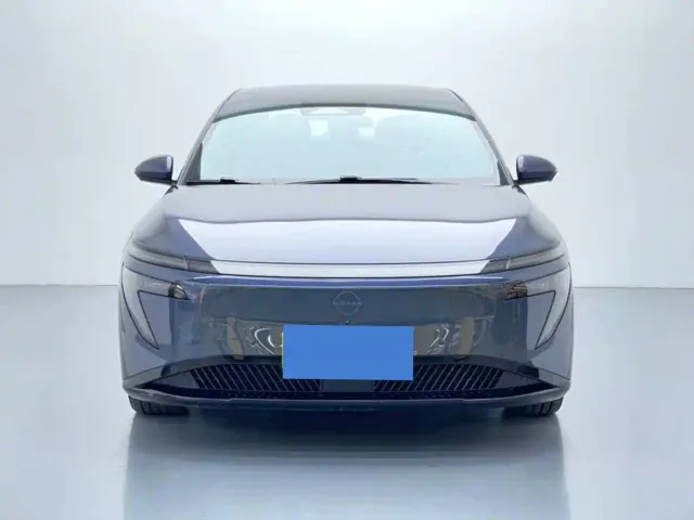 Nissan N7 — Фото автомобиля 2