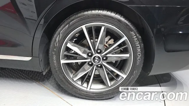 Hyundai Grandeur Grandeur (New) — Фото автомобиля 5