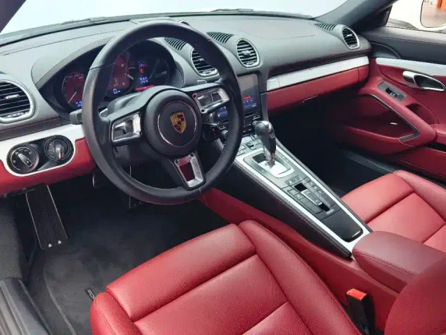 Porsche 718 — Фото автомобиля 7