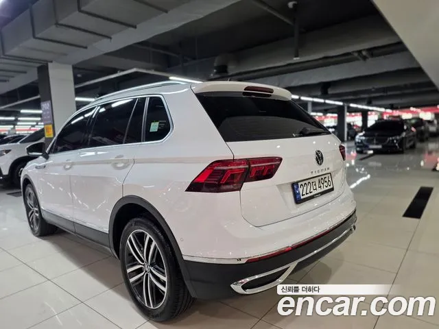 Volkswagen Tiguan — Фото автомобиля 4