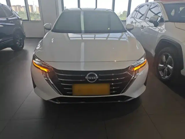 Nissan Sylphy — Фото автомобиля 2