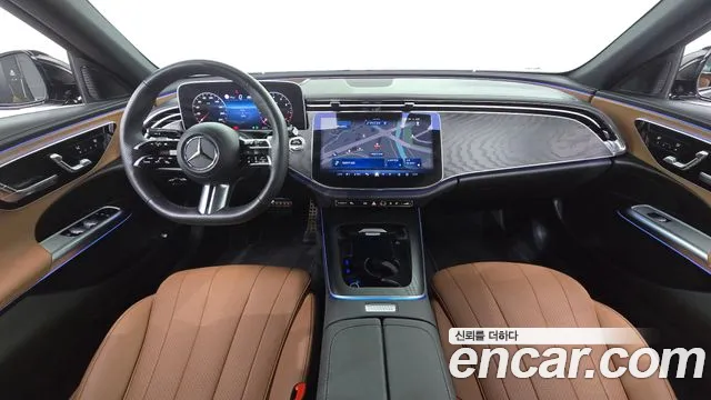 Mercedes-Benz E-Class — Фото автомобиля 7