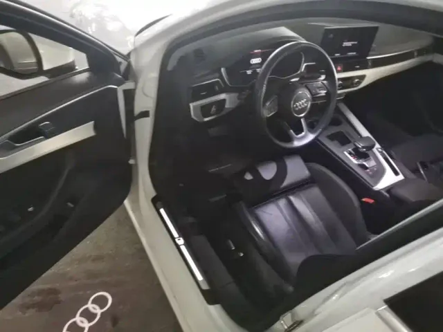 Audi A4L — Фото автомобиля 15