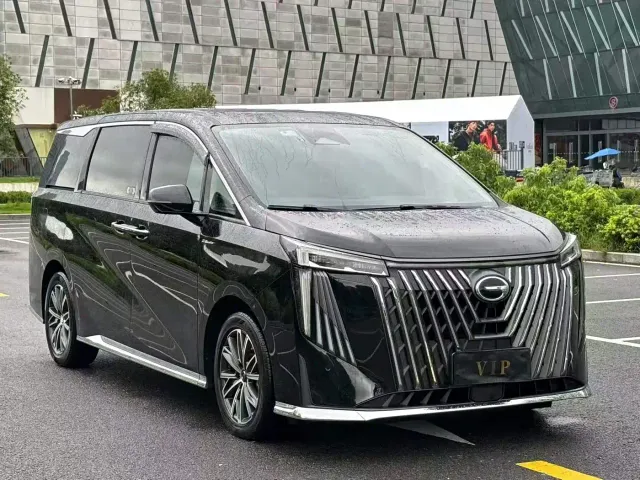 GAC Trumpchi M8 — Фото автомобиля 3