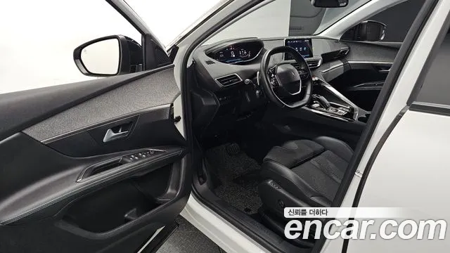 Peugeot 3008 — Фото автомобиля 10