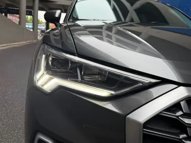 Audi Q3 — Фото автомобиля 24