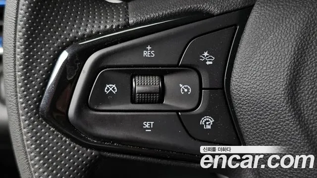 ChevroletGMDaewoo Trax Trax Кроссовер — Фото автомобиля 17