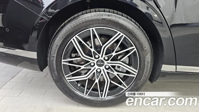 Genesis G90 RS4 — Фото автомобиля 5